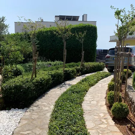 Panoramic Sea View Hideaway Penthouse アパート *