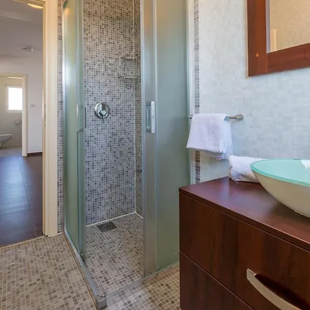 Panoramic Sea View Hideaway Penthouse * ツリクヴェニツァ