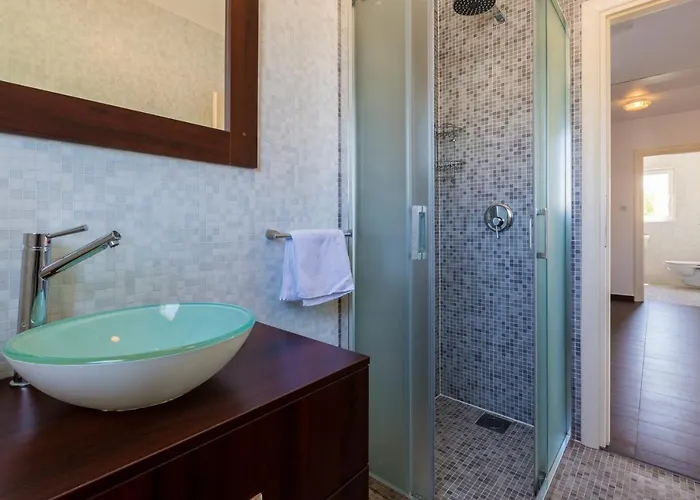 Panoramic Sea View Hideaway Penthouse