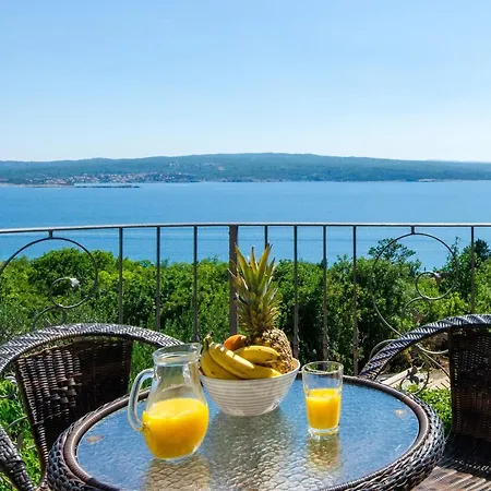 Panoramic Sea View Hideaway Penthouse Apartamento Crikvenica