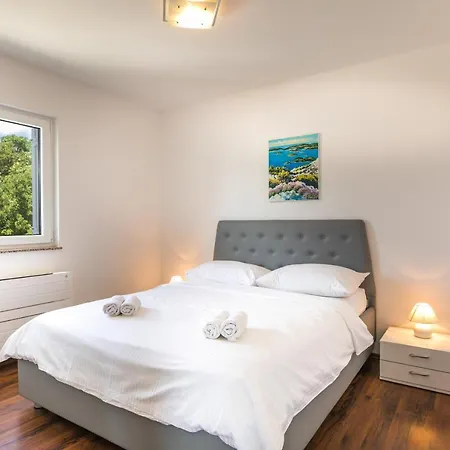 Panoramic Sea View Hideaway Penthouse Apartman *