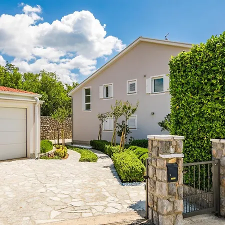 Panoramic Sea View Hideaway Penthouse Crikvenica